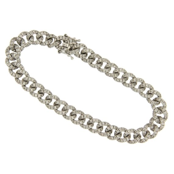 G2431-white-gold-bracelet-with-diamonds