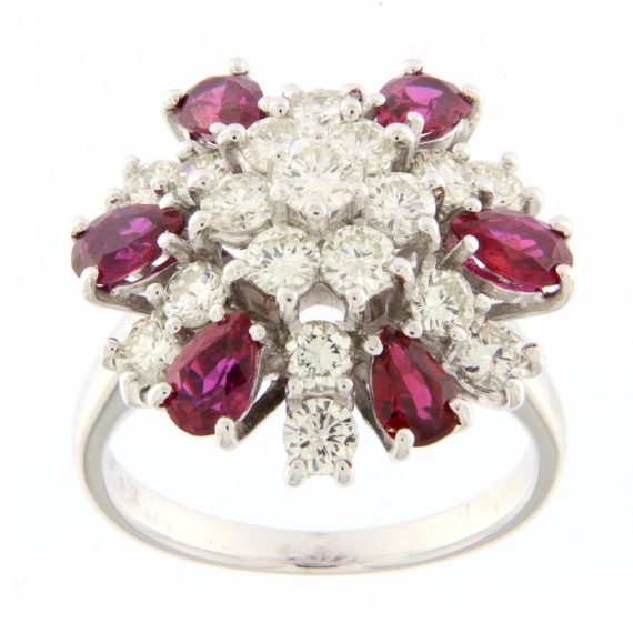 G2793-anello-oro-bianco-diamanti-brillanti-rubini