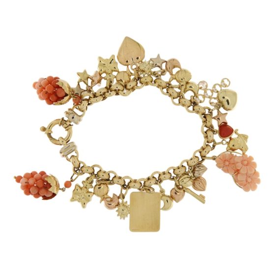 G3272-bracelet-with-charms-in-yellow-gold-and-coral