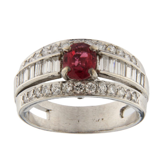G3477-anello-vintage-guidetti-oro-rubino-diamanti-brillanti-baguette